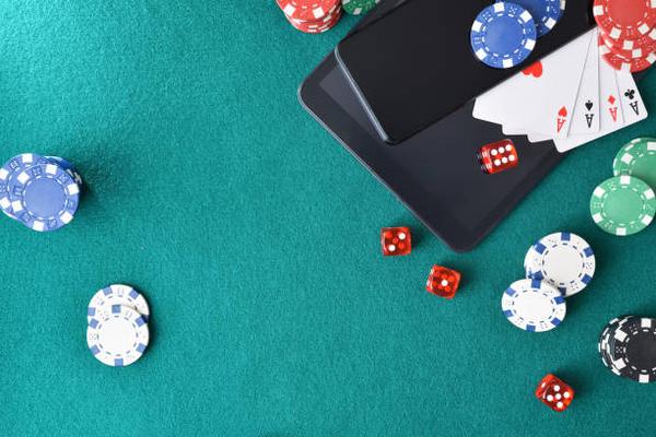 A Practical Review of Legal Issues Surrounding siti poker non aams